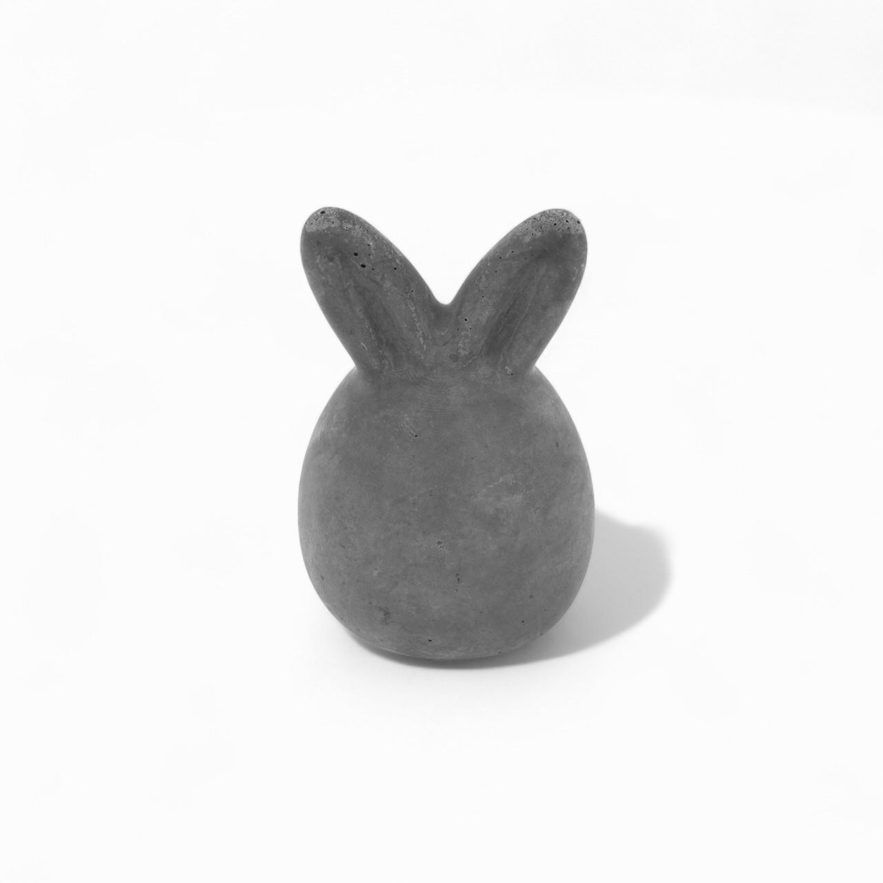 Ola | Hasenohren aus Beton