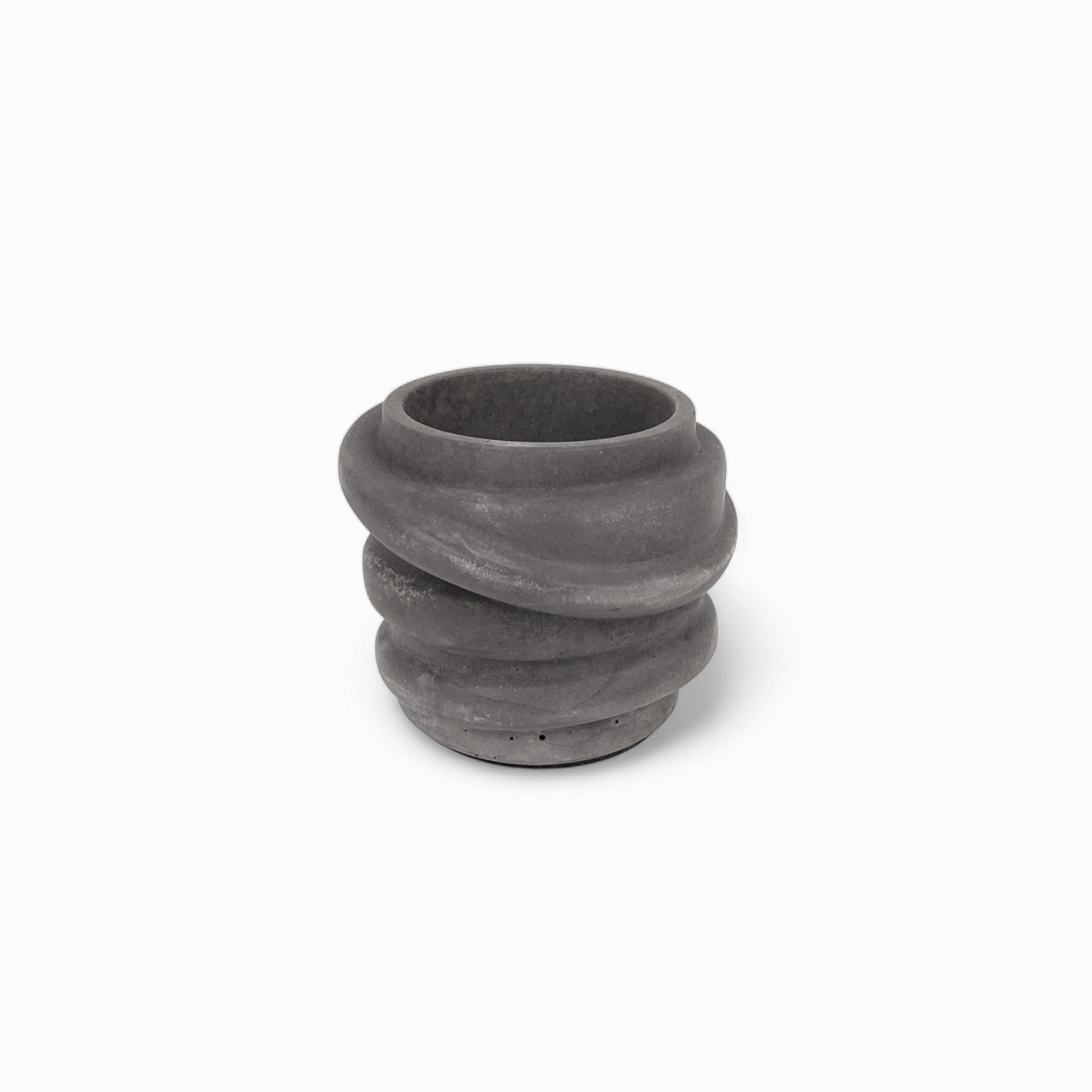 Karuu | Concrete vessel