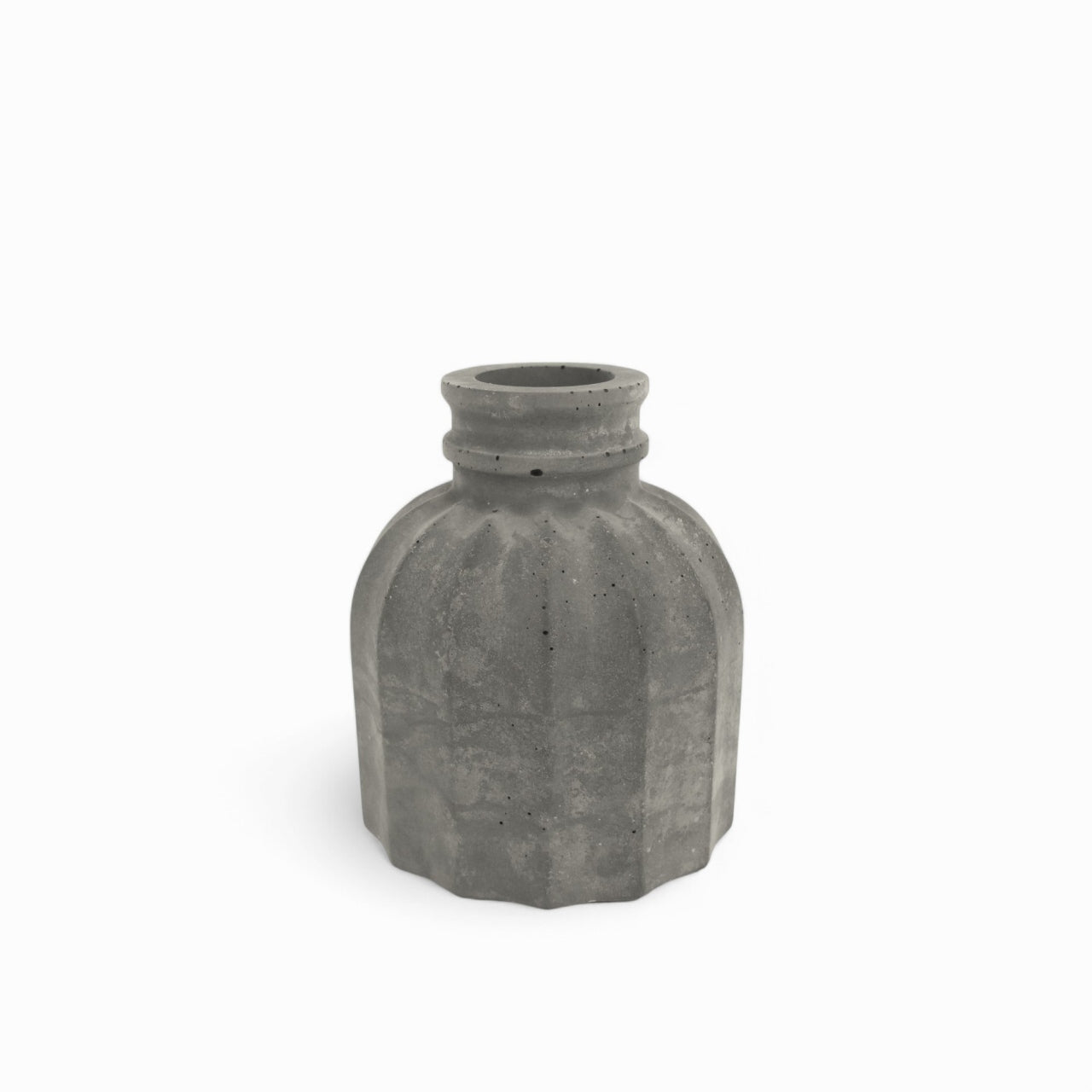 Wazo | Concrete vase