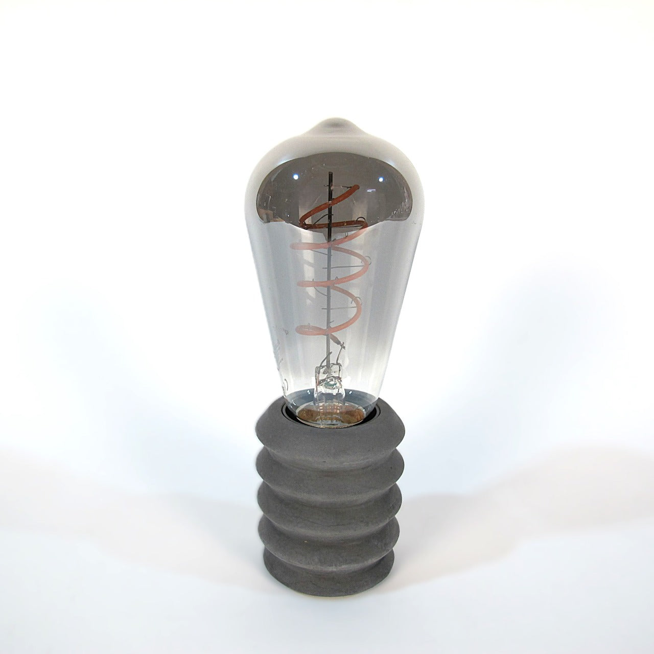 Jiro | Tischlampe aus Beton