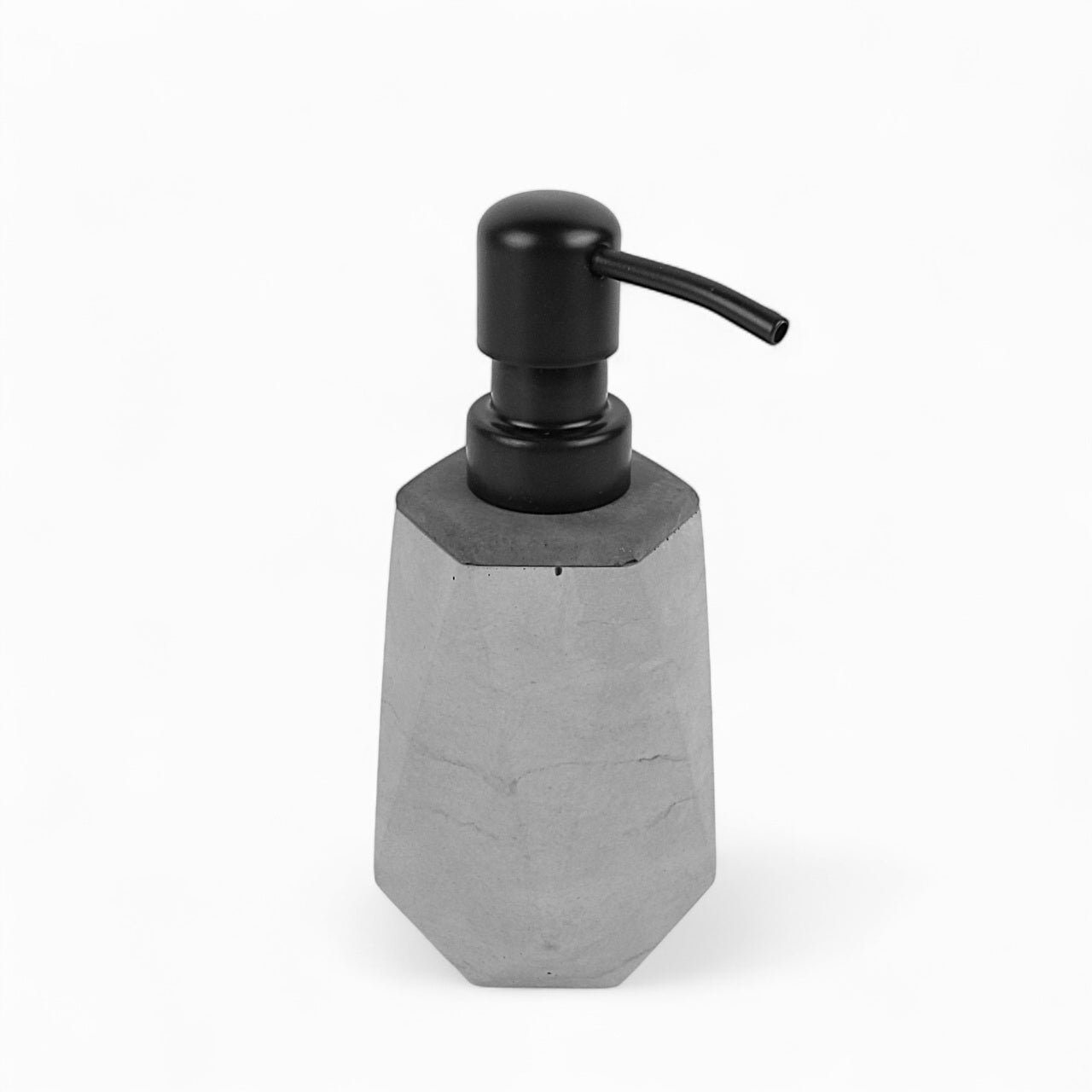 Ziepii | Concrete soap dispenser
