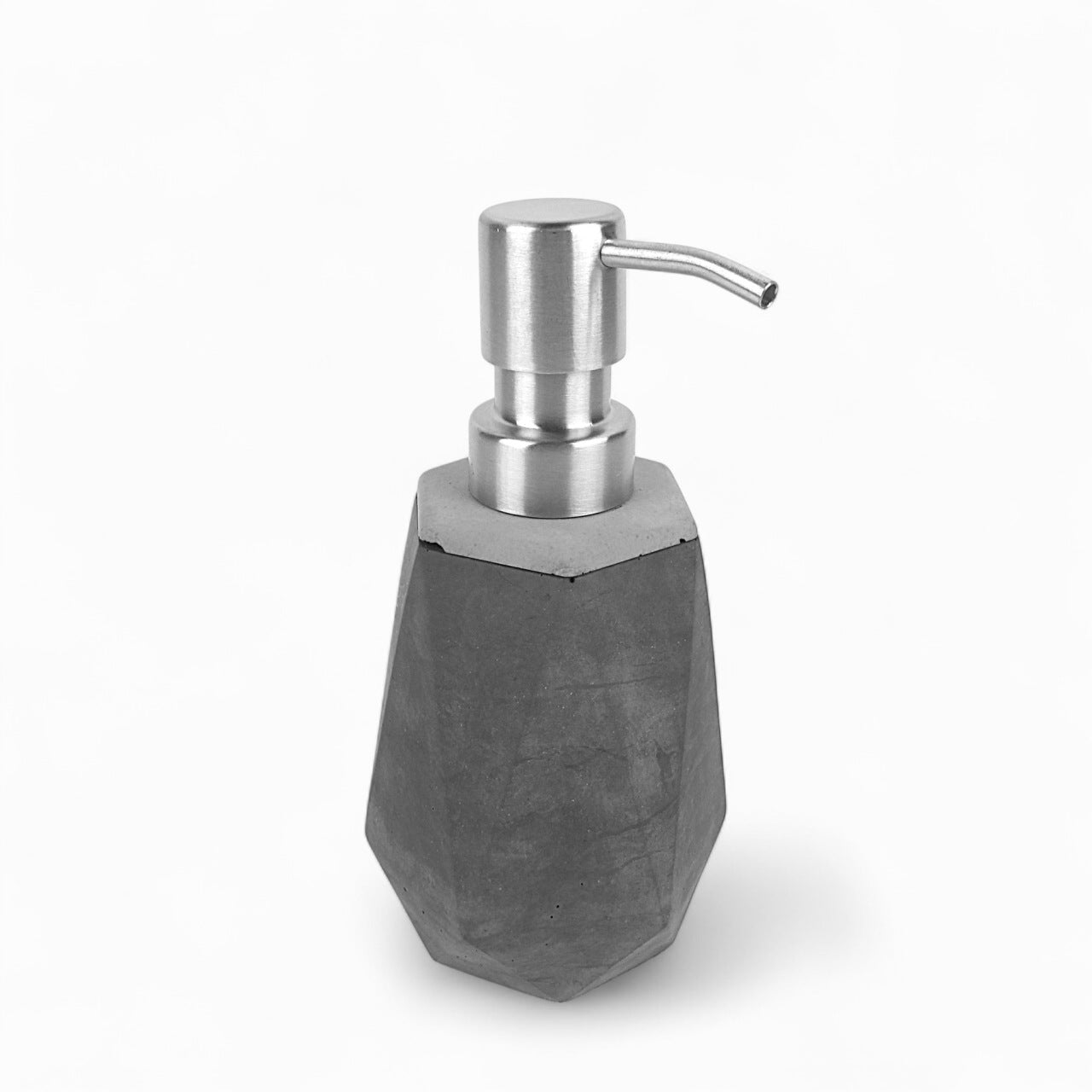 Ziepii | Concrete soap dispenser