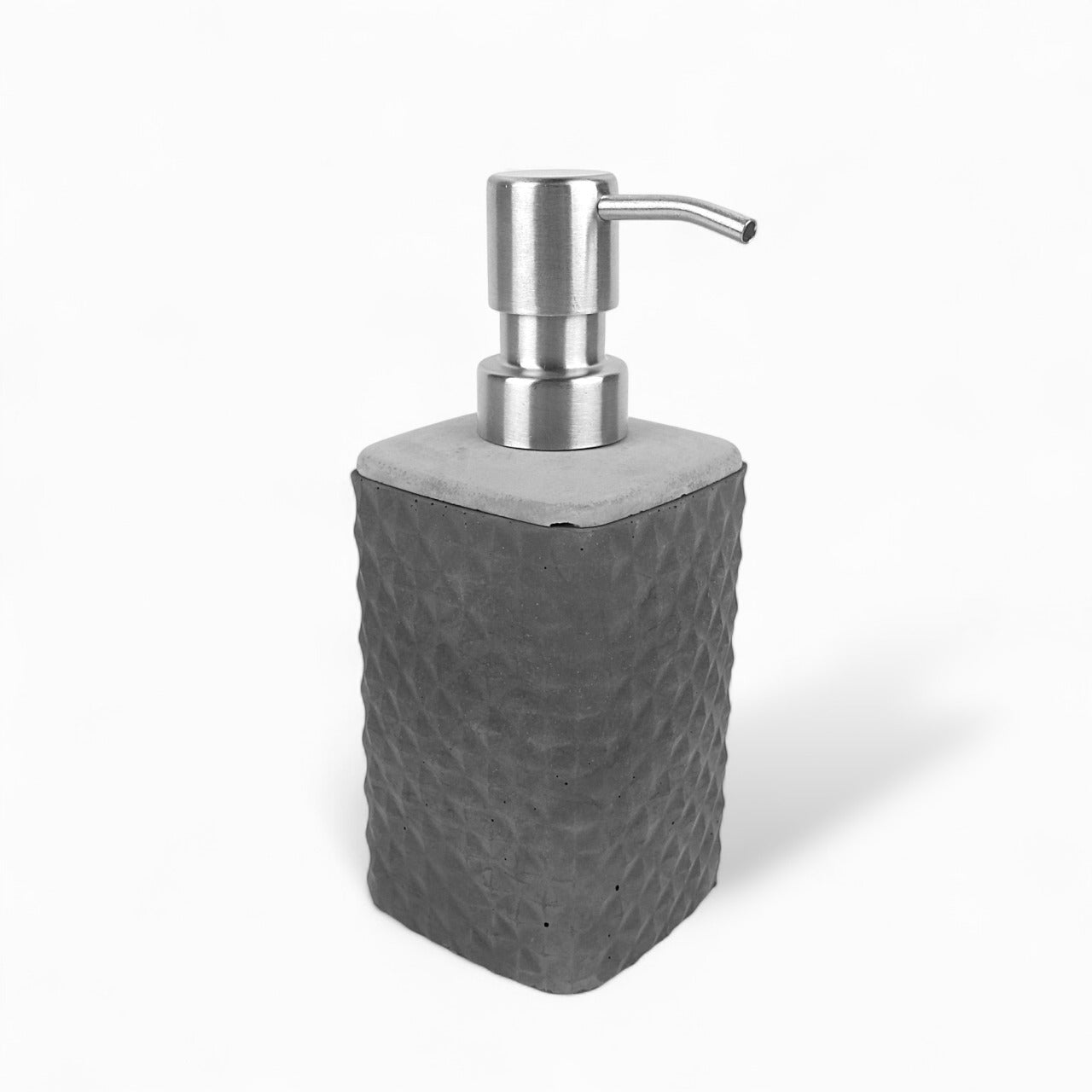 Saipuu | Concrete soap dispenser