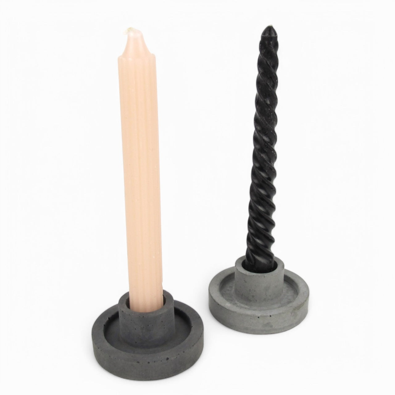 Kara | Kerzenständer aus Beton