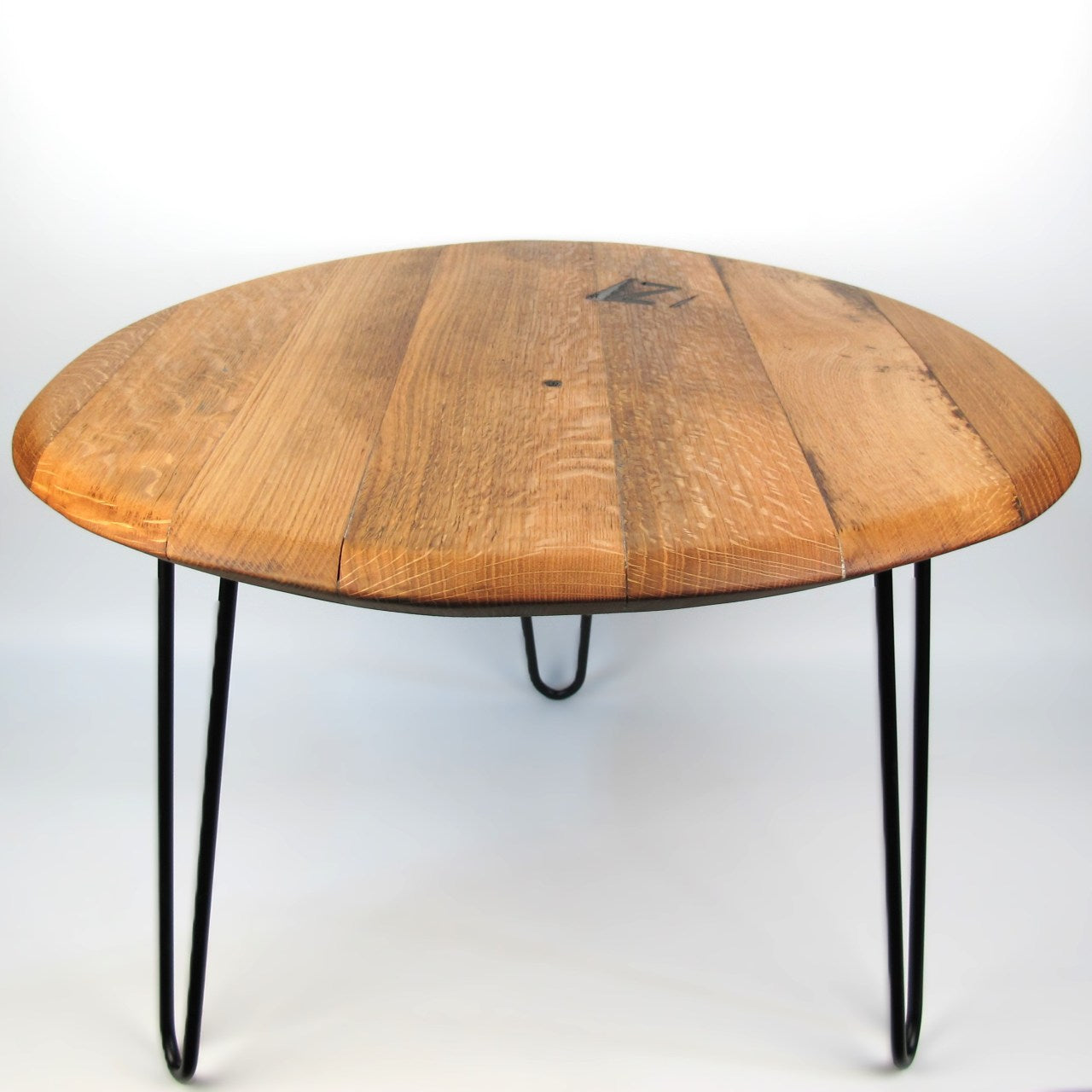 Couchtisch aus altem Whiskyfassdeckel Ø=66cm "Z"