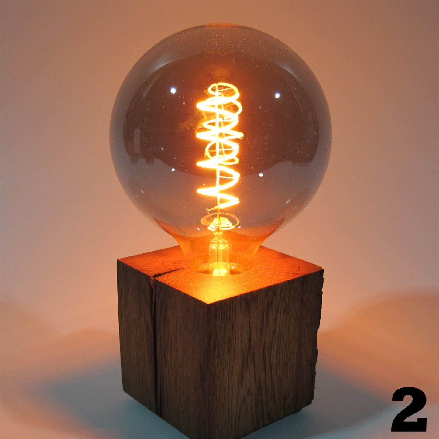 Skumring | Nachttischlampe aus Eichenholz 9x9cm