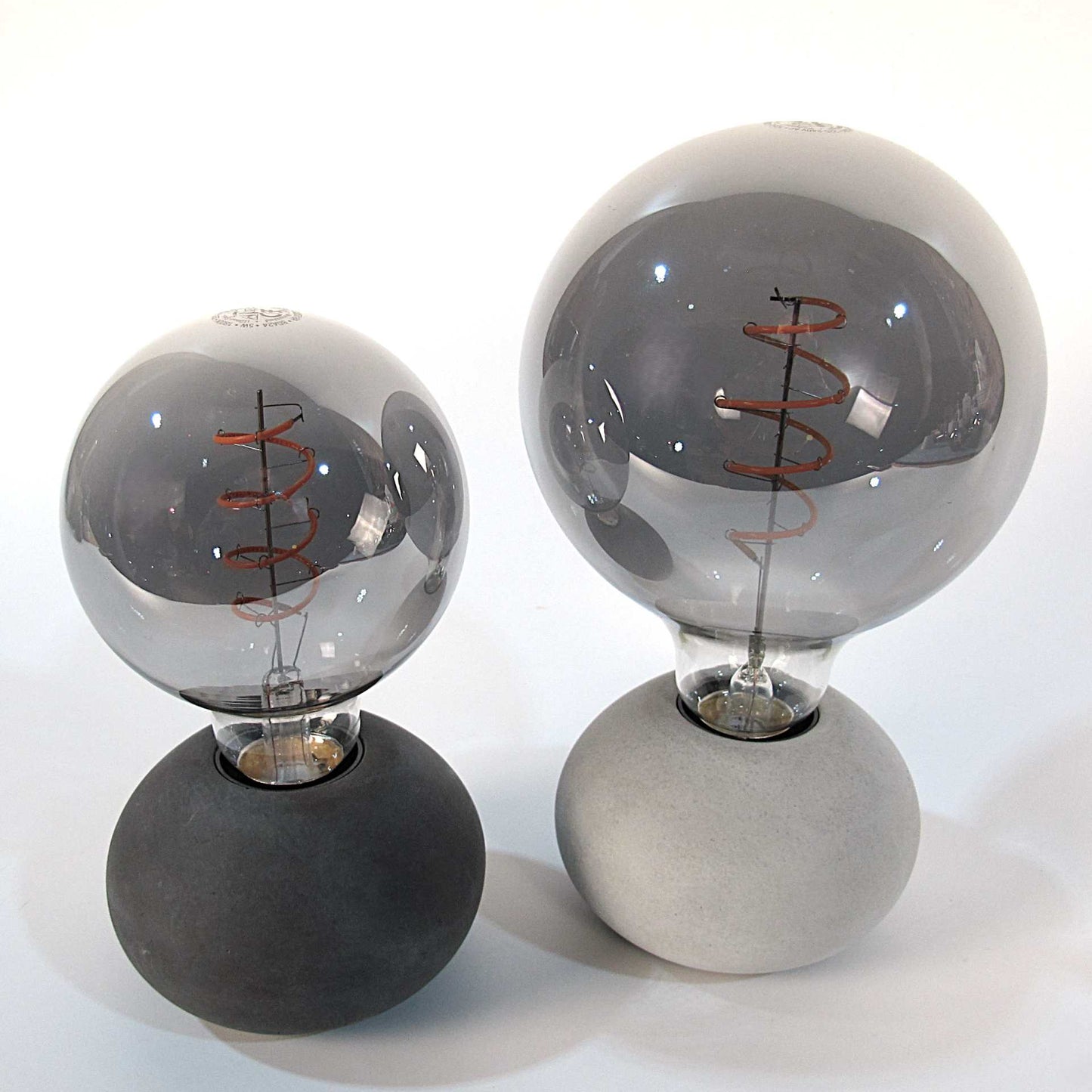 Bubble | Tischlampe aus Beton