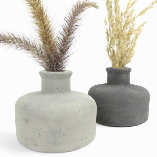 Wadah | Vase aus Beton