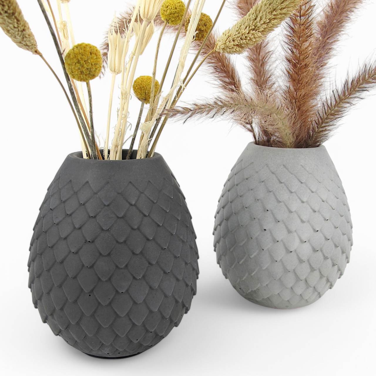 Muna | Concrete vase