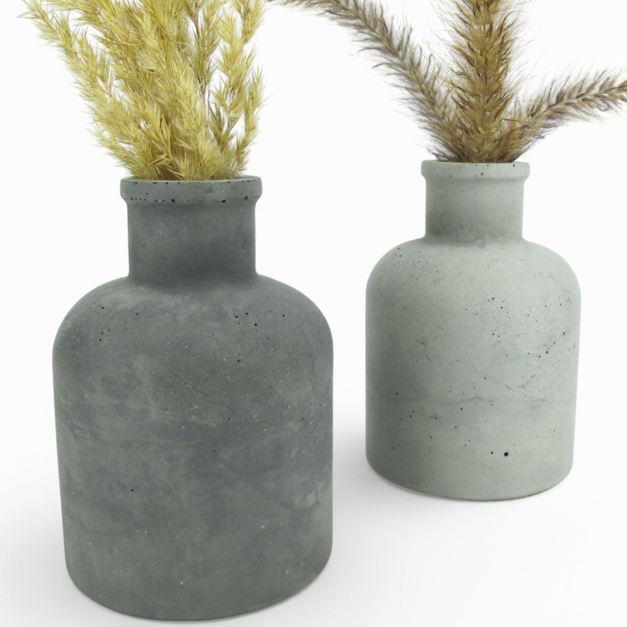 Baab | Concrete vase