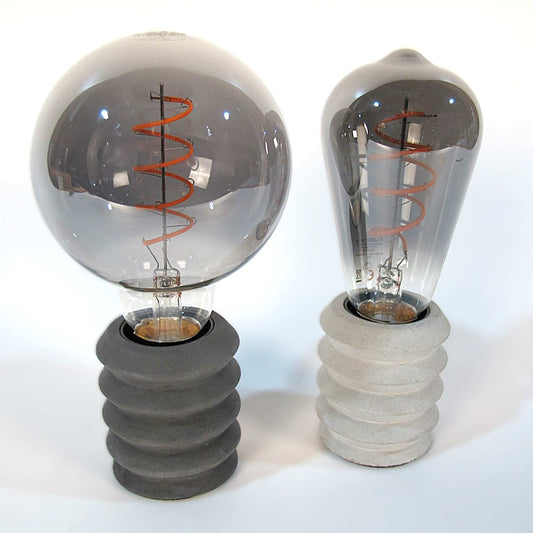 Jiro | Tischlampe aus Beton