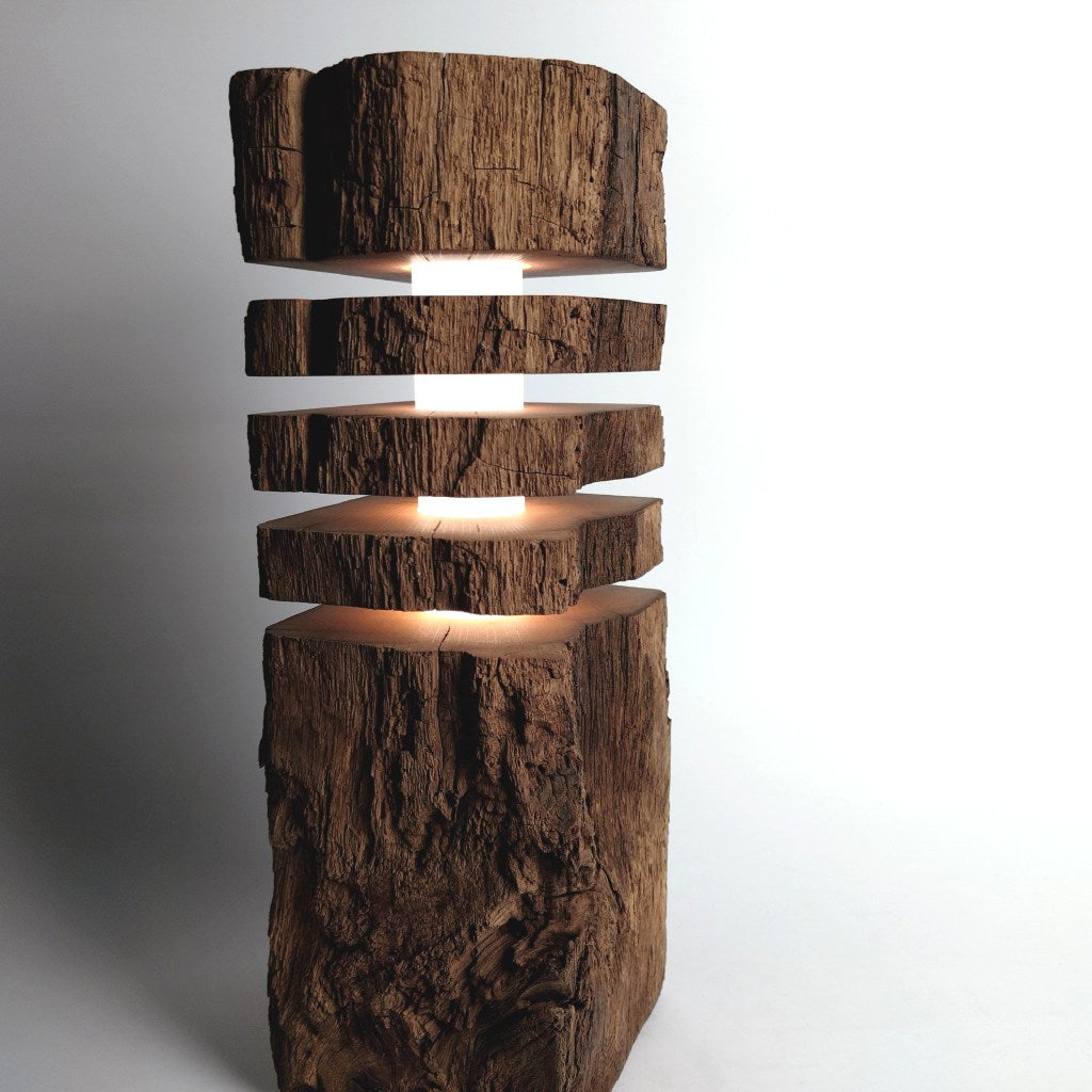 Torn 3 | Designer Stehlampe