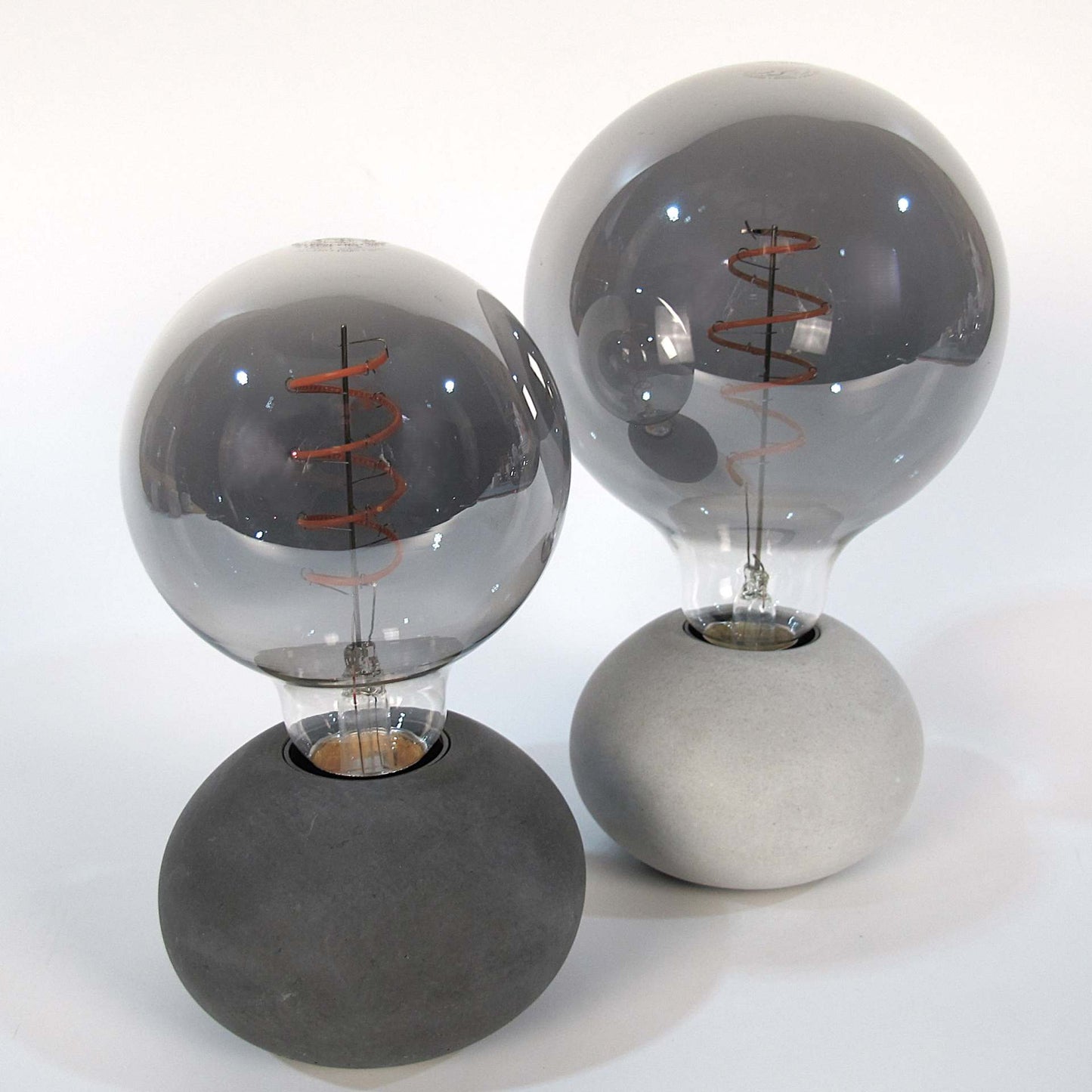 Bubble | Tischlampe aus Beton