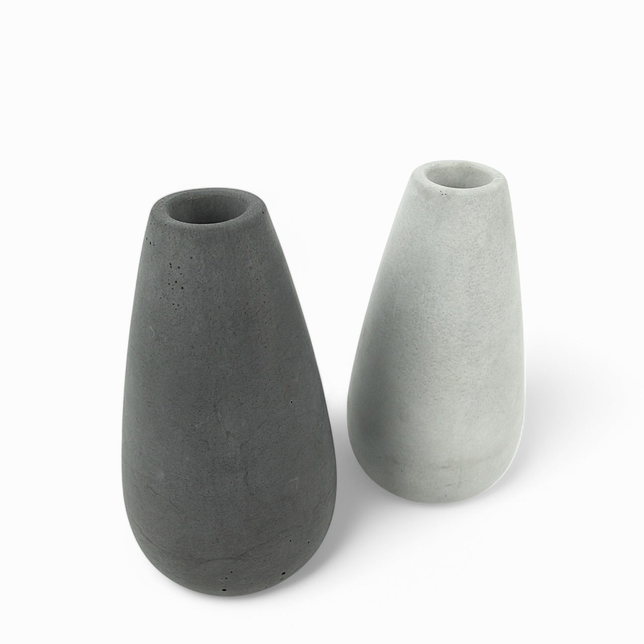 Ipu | Concrete vase