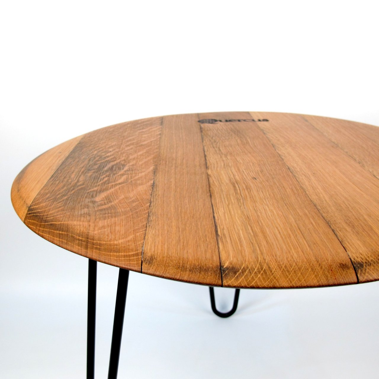 Couchtisch aus altem Weinfassdeckel Ø=55cm "Quercus"