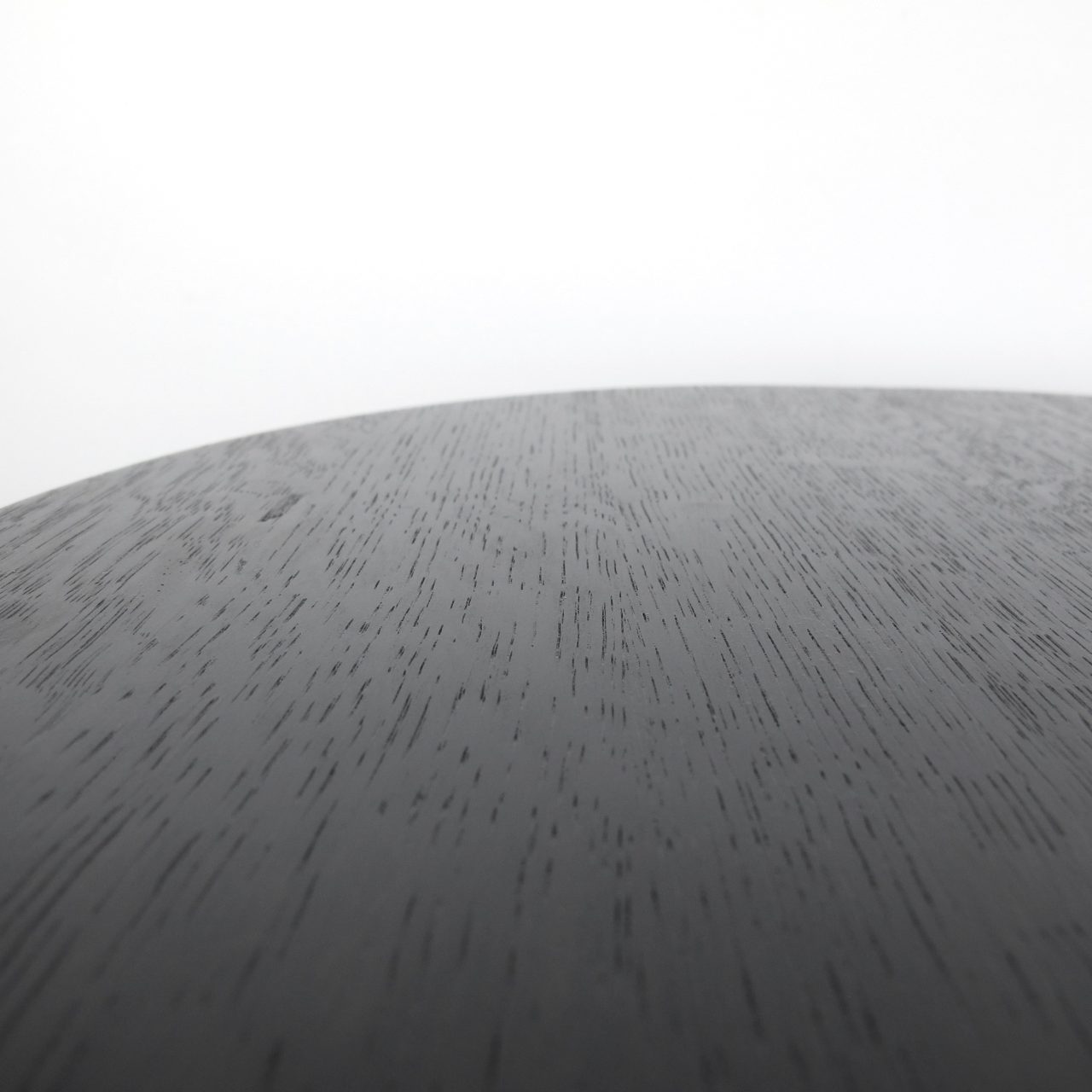 Couchtisch aus altem Weinfassdeckel Ø=53cm schwarz "ohne Prägung"