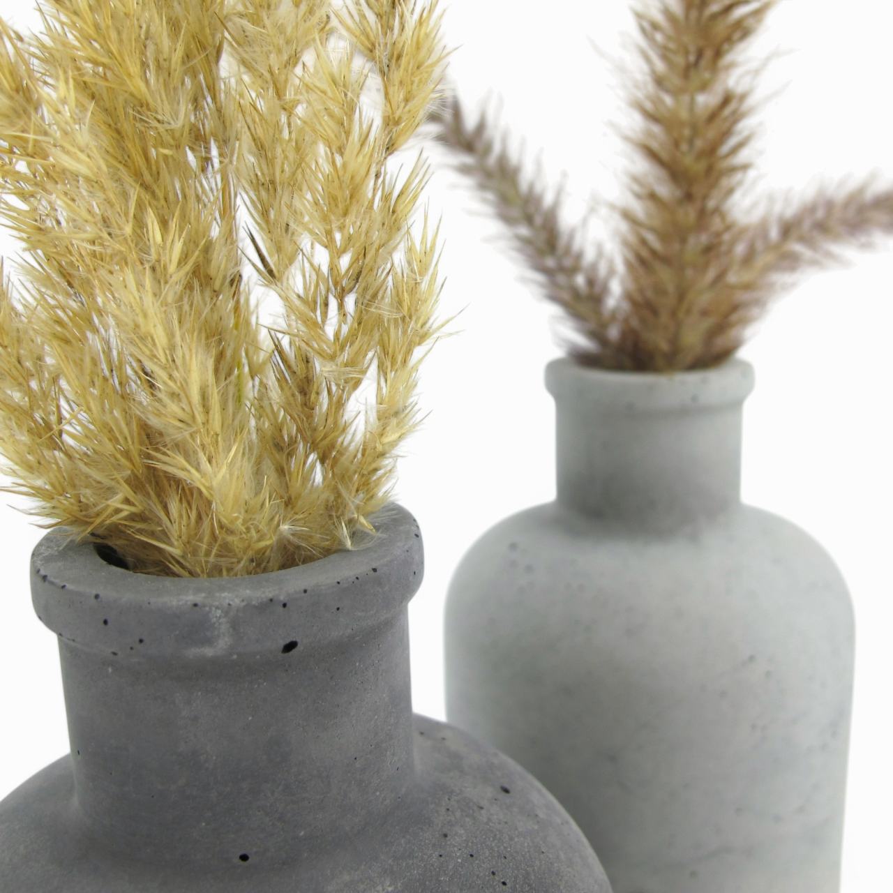 Baab | Concrete vase