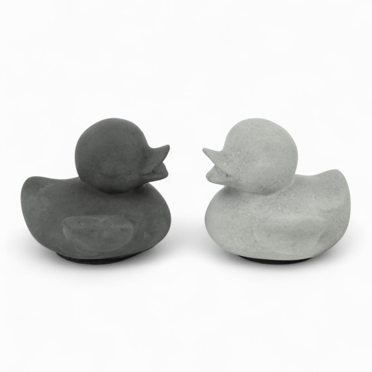 Tick | Ente aus Beton