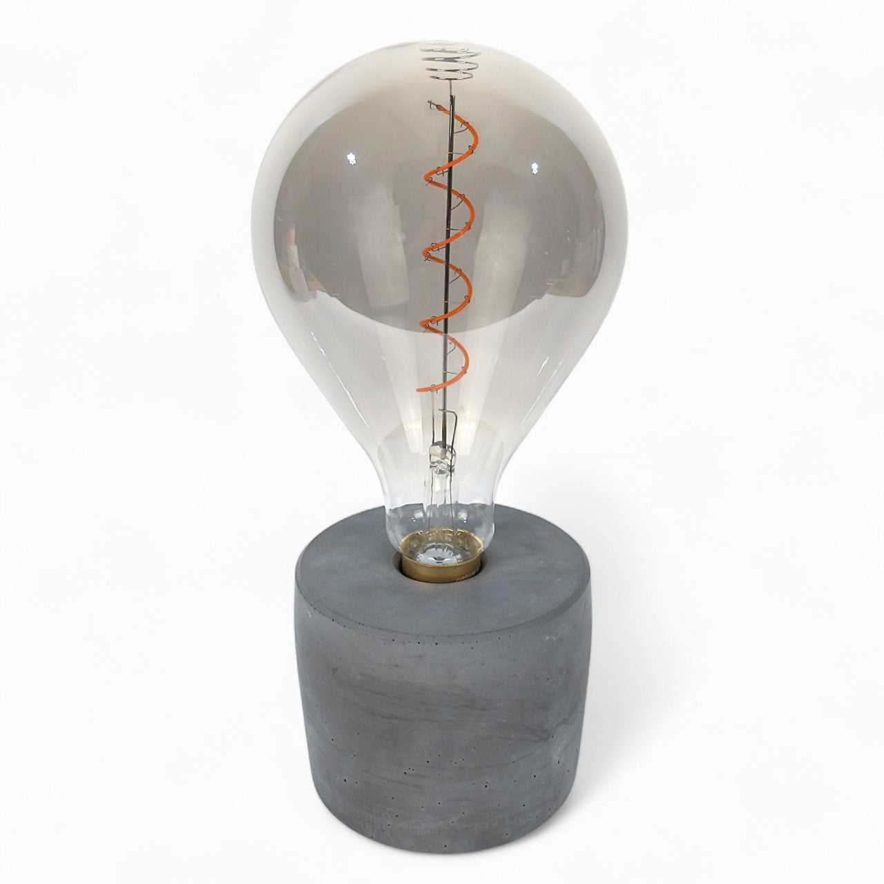 Strokka | Tischlampe aus Beton