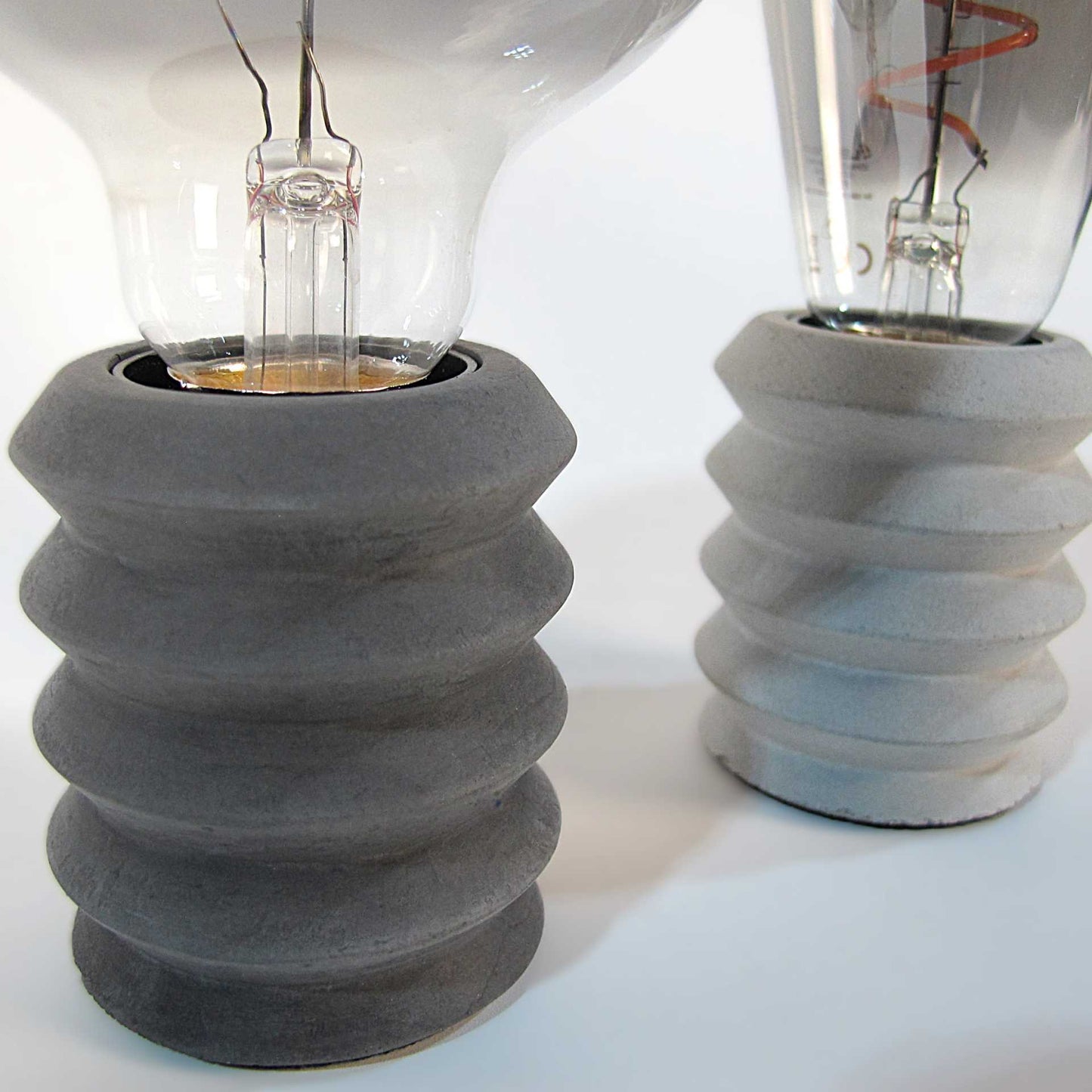 Jiro | Tischlampe aus Beton