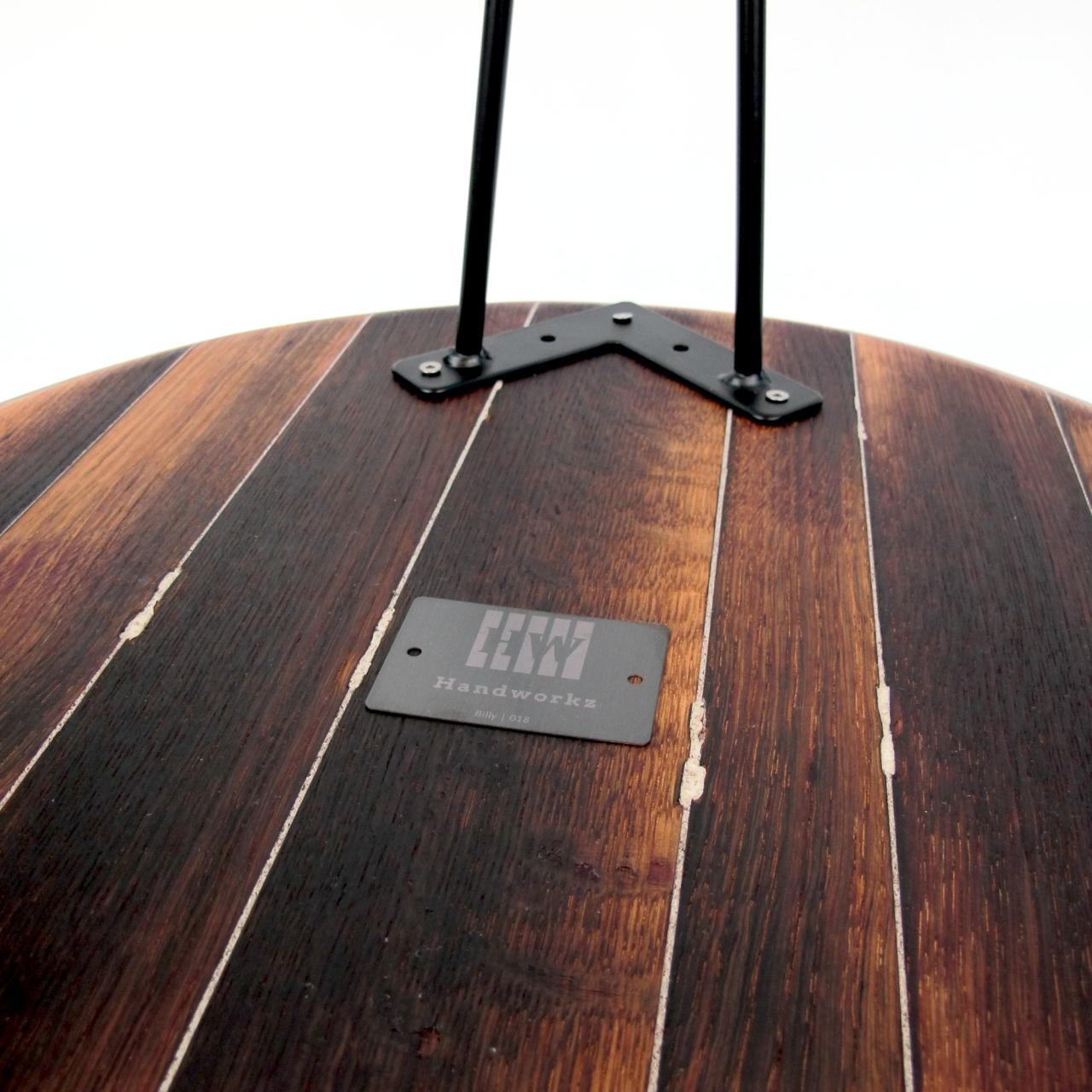 Couchtisch aus altem Weinfassdeckel Ø=53cm "Demptos US MT+TH 02/08"