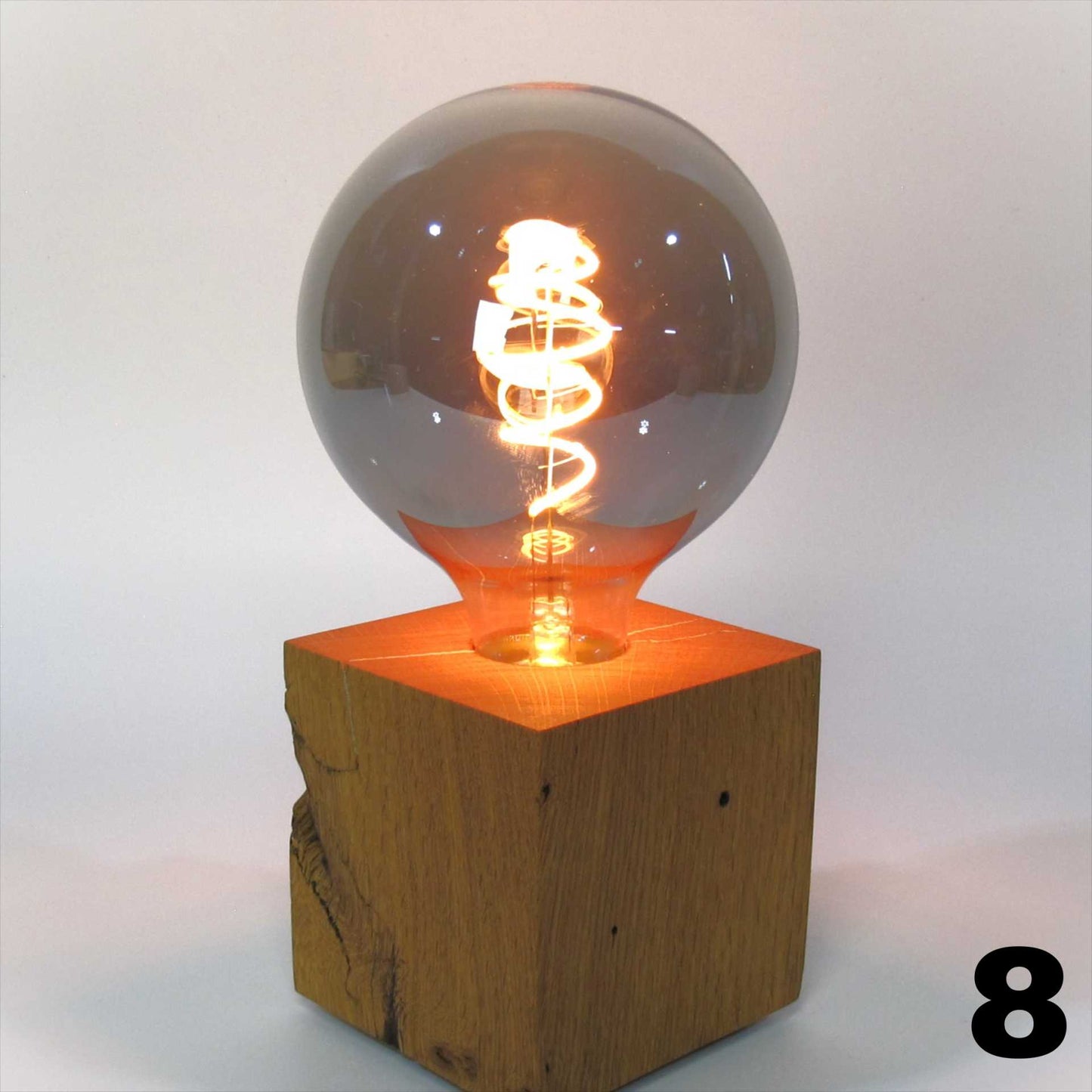 Skumring | Nachttischlampe aus Eichenholz 10x10cm