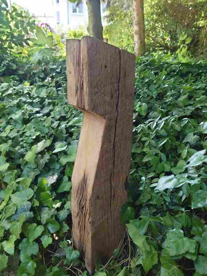 Nüri | Wegeleuchte aus Eiche 65cm