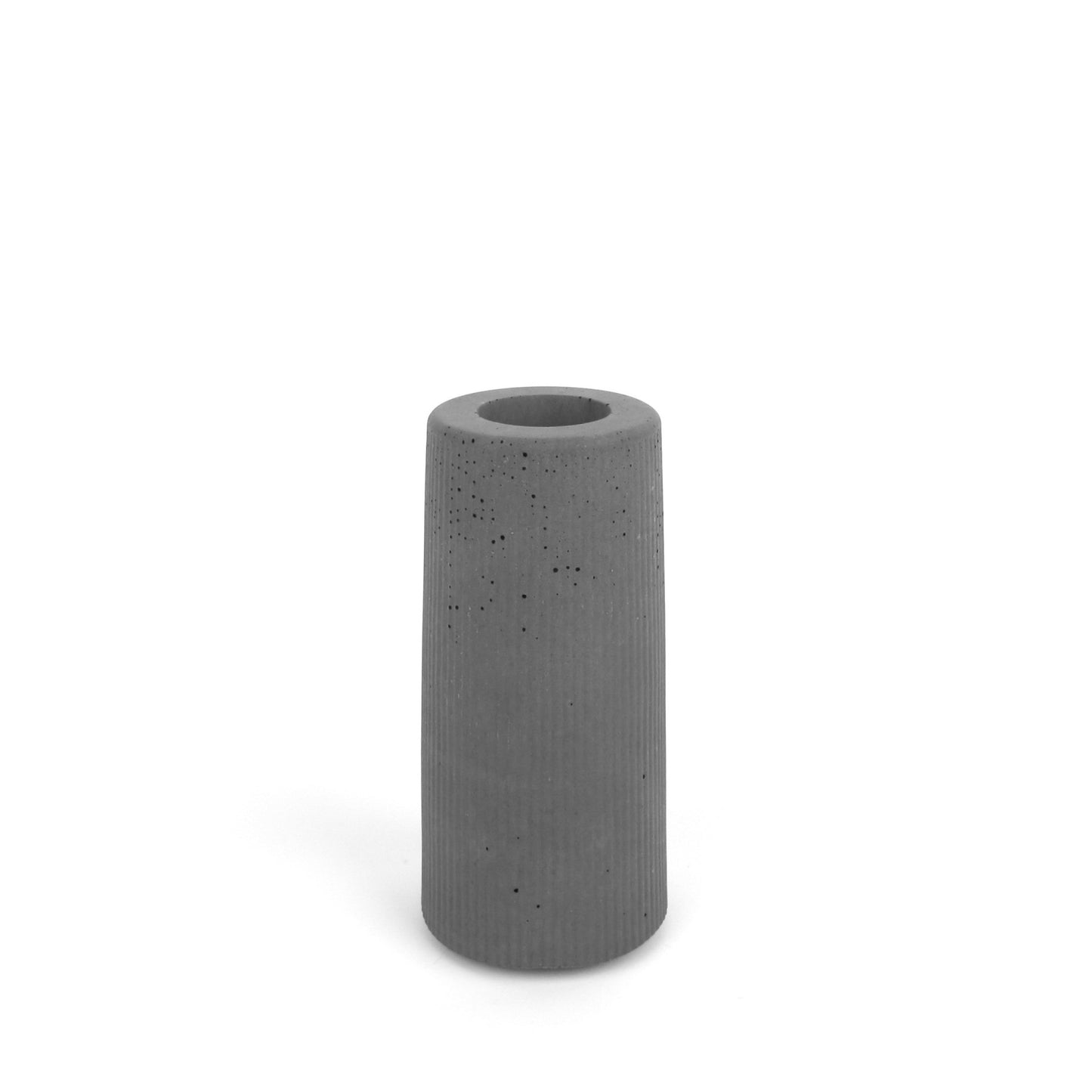 Vase konisch aus Beton