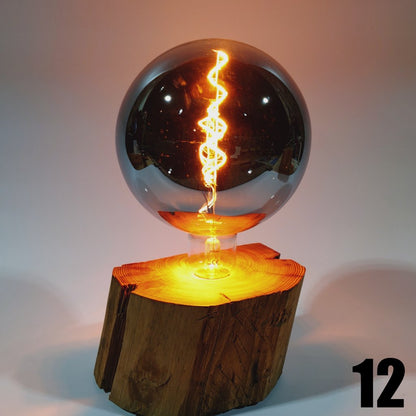 Damba | Table lamp made of pine wood