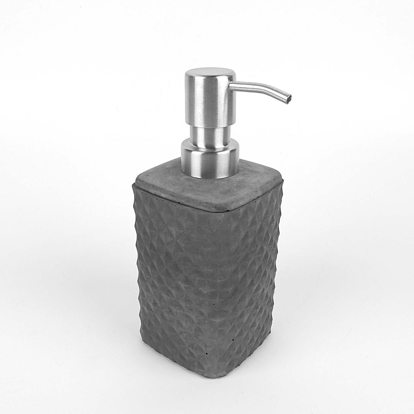 Saipuu | Concrete soap dispenser