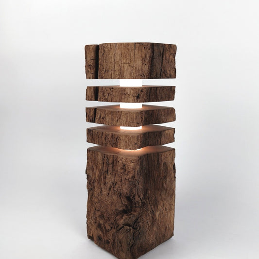 Torn 3 | Designer Stehlampe