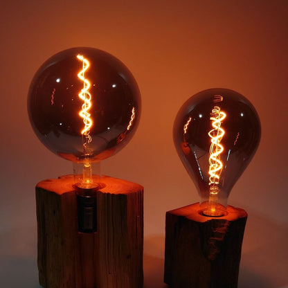Damba | Table lamp made of pine wood