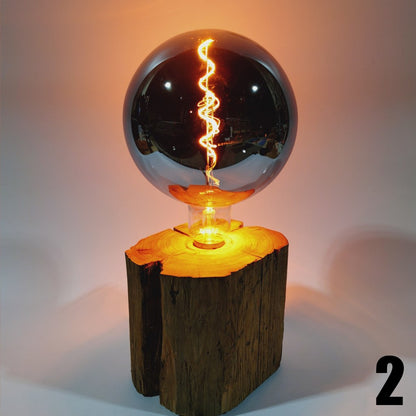 Damba | Table lamp made of pine wood