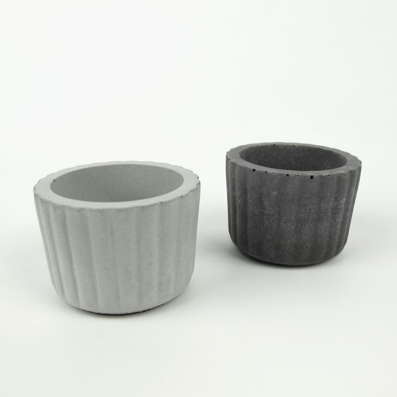 Kari | Concrete tealight holder