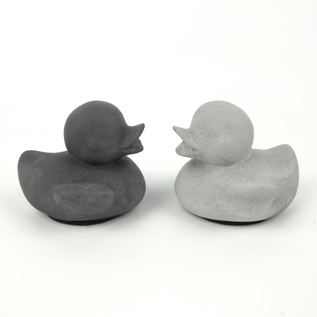 Tick | mini Ente aus Beton