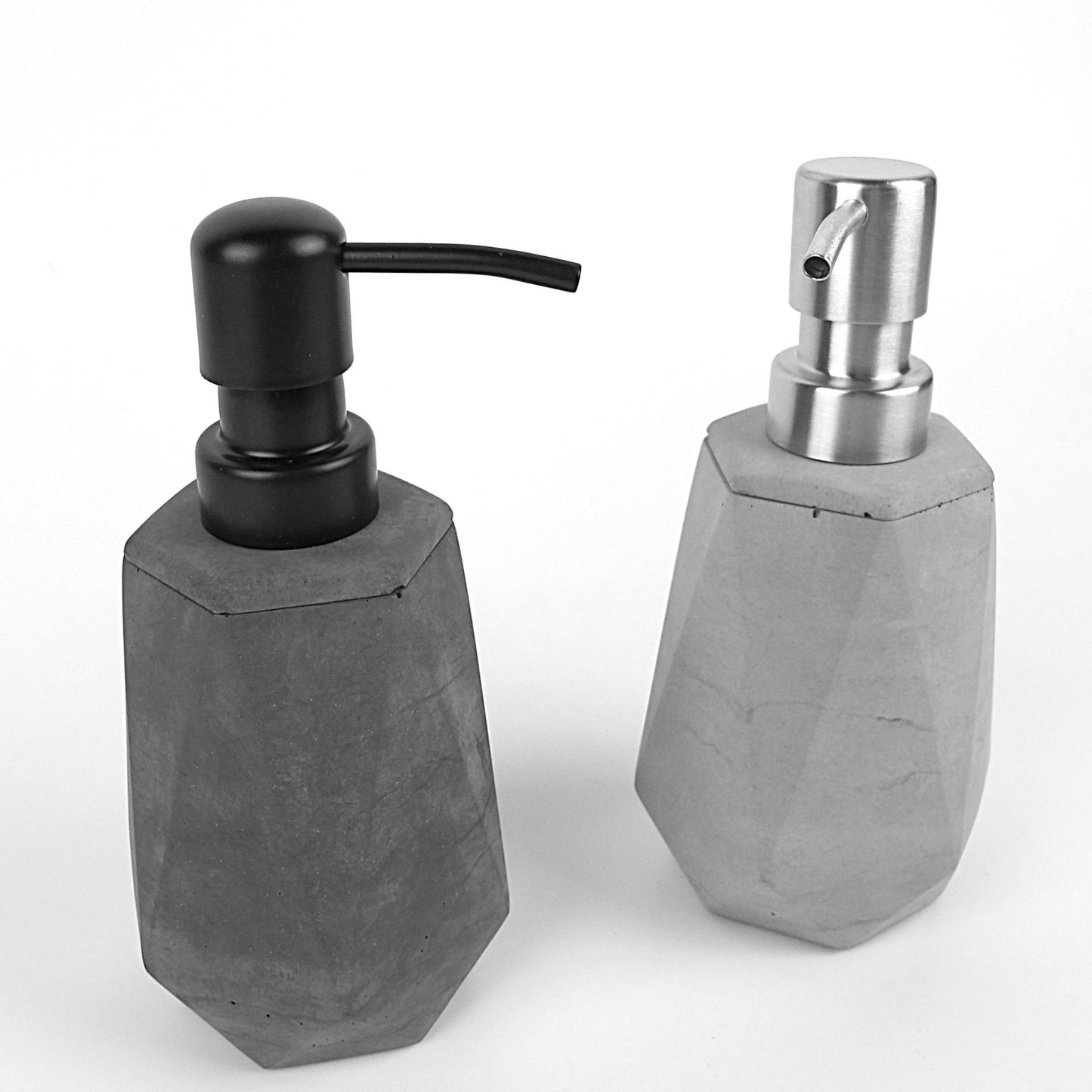 Ziepii | Concrete soap dispenser