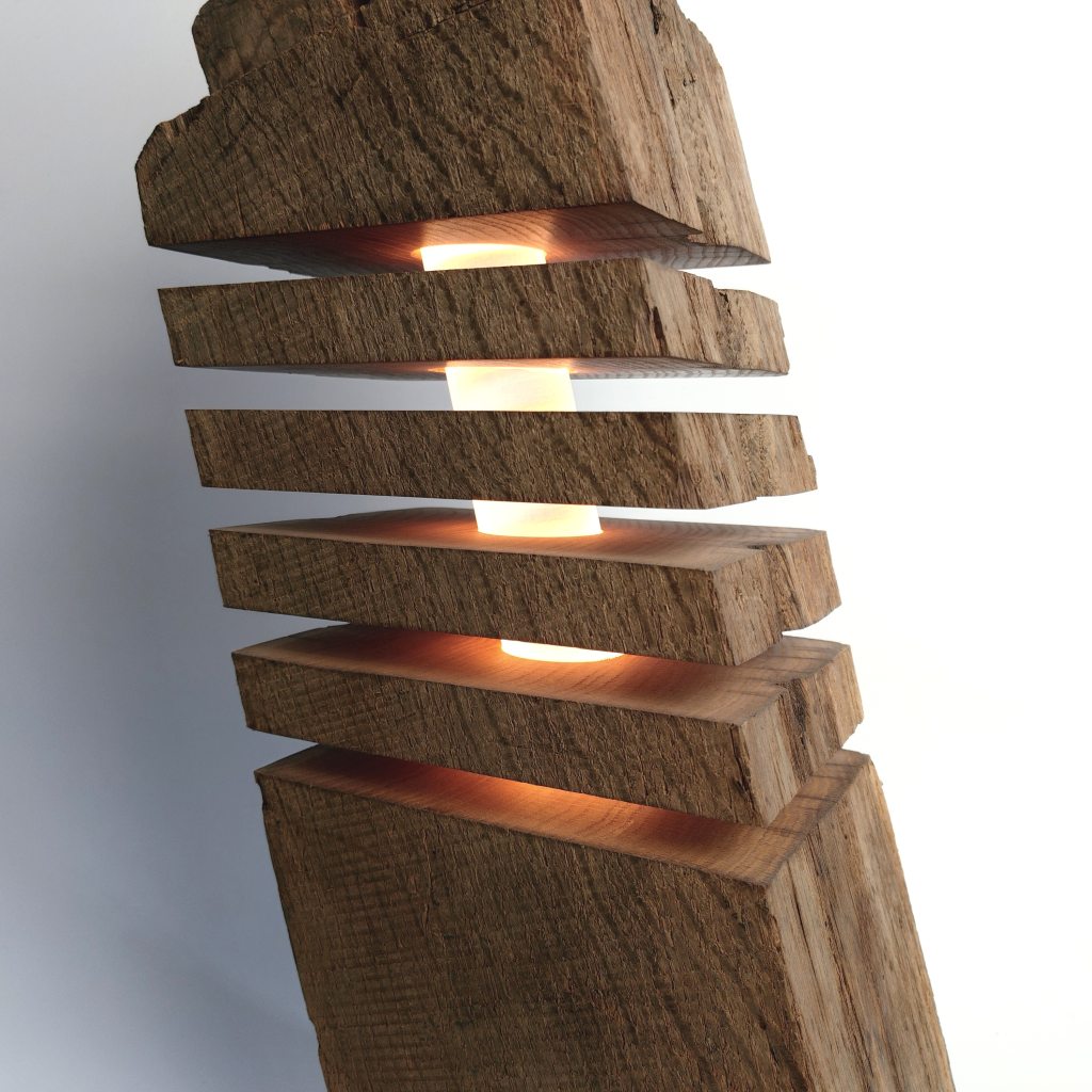 Torn 4 | Designer Stehlampe