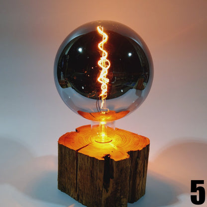 Damba | Table lamp made of pine wood