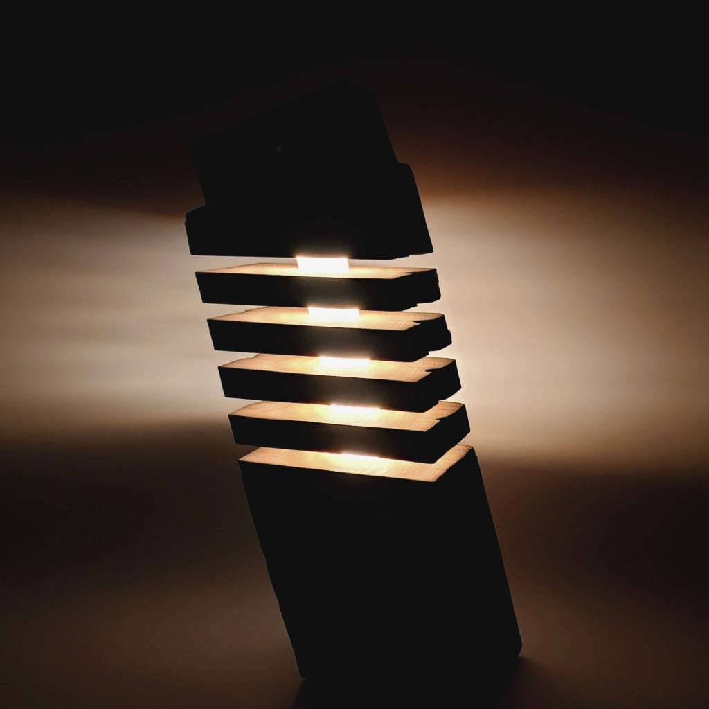 Torn 4 | Designer Stehlampe