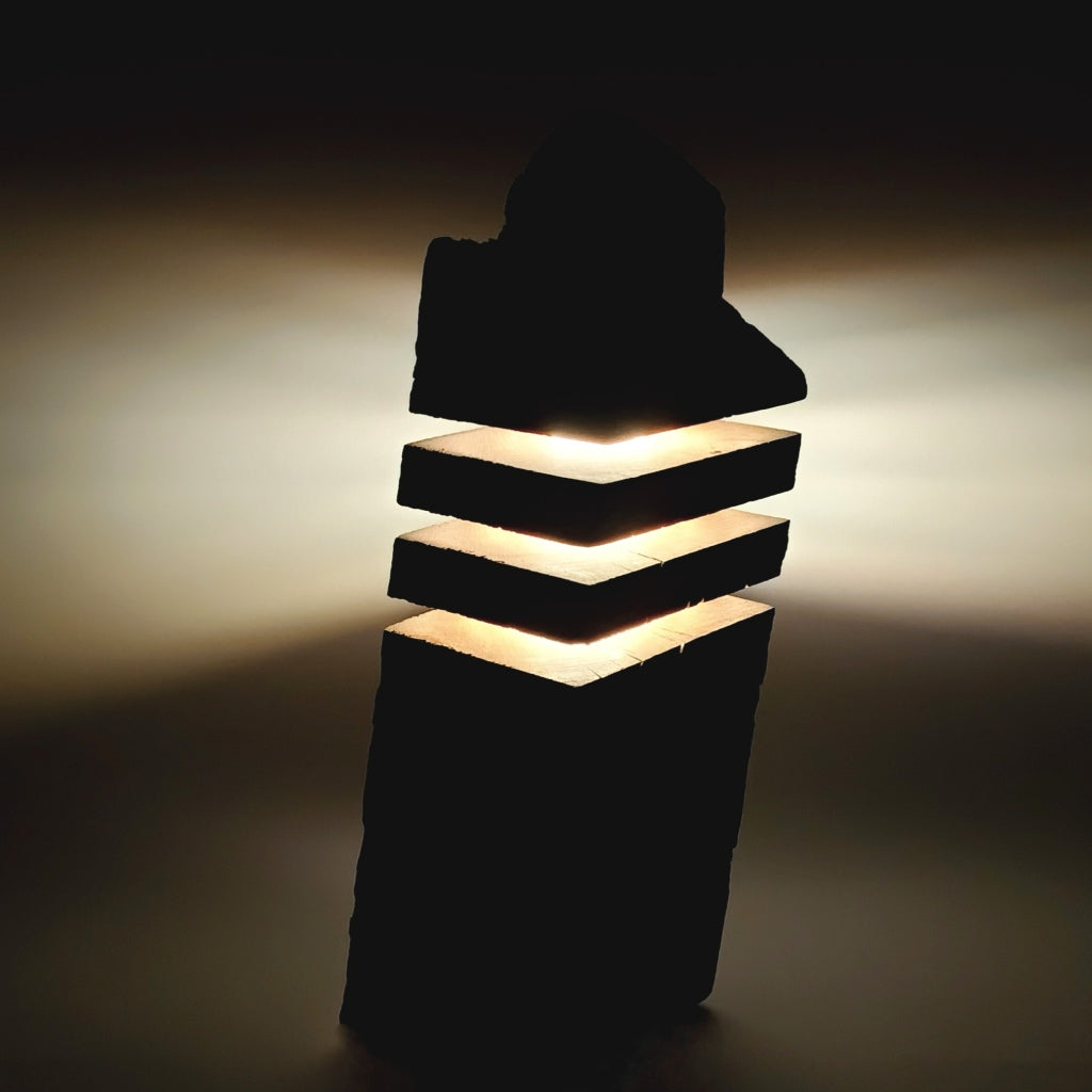 Torn 10 | Designer Stehlampe