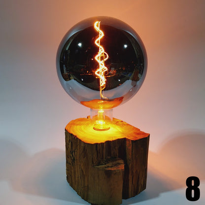 Damba | Table lamp made of pine wood